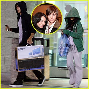 zac-efron-vanessa-hudgens-best-buy.jpg